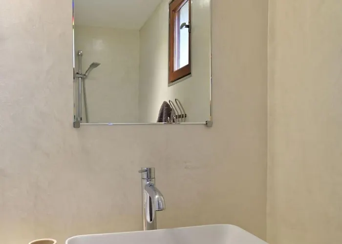 Weingut Punta Della Guardia Zwischen Und Gebirge By Interhome Vakantiehuis Cervione