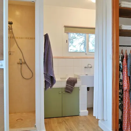 Weingut Punta Della Guardia Zwischen Und Gebirge By Interhome Cervione